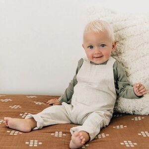 Mebie baby 18 months oatmeal linen cotton overalls